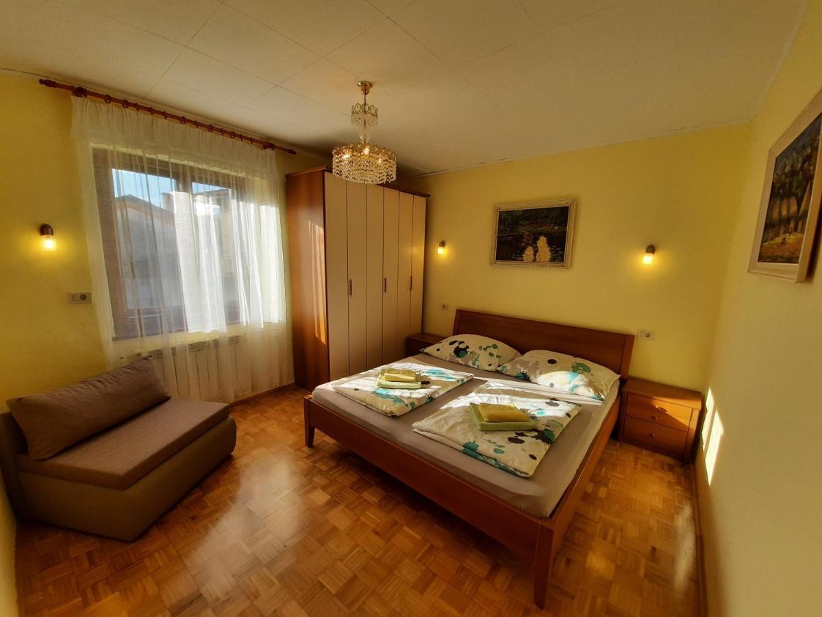 Chalet And Apartment Zonir With Sauna Kobarid Exterior photo