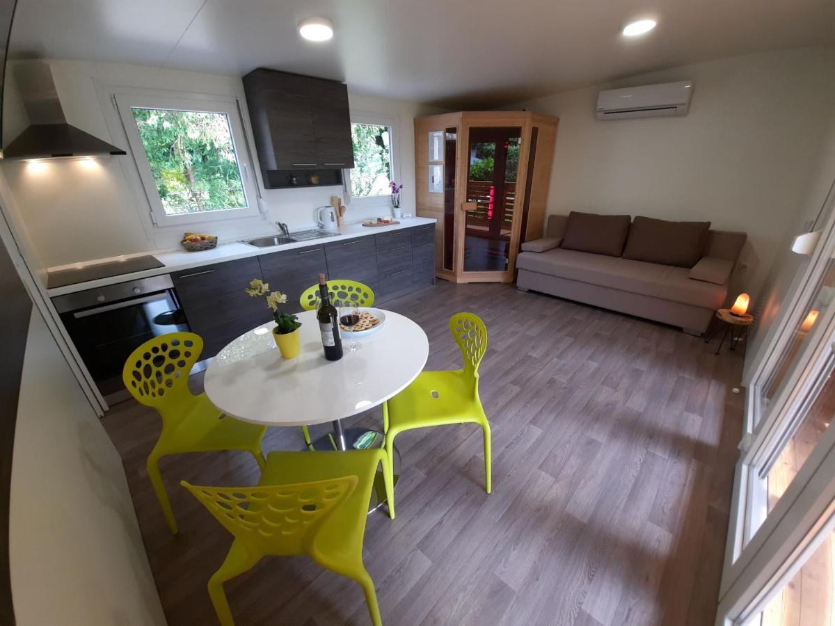 Chalet And Apartment Zonir With Sauna Kobarid Exterior photo